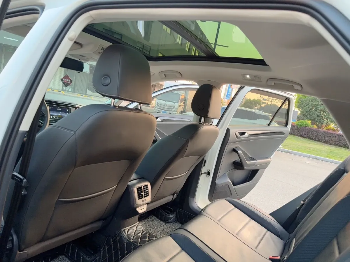 2018 Borgward BX7 2.0T 224HP L4 6AT,autocango,china used car exporter,china ev exporter,chinese used car exporter,chinese used ev exporter