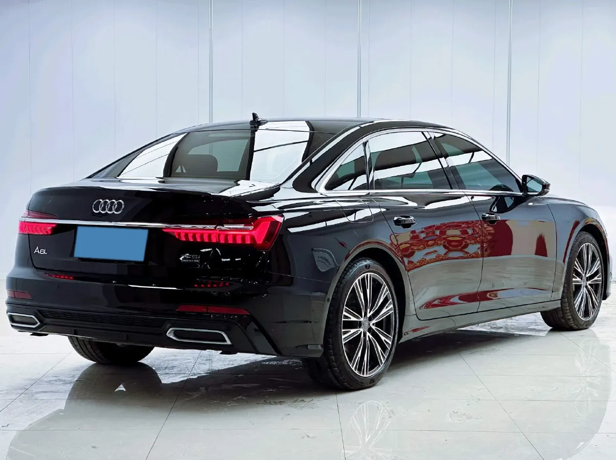 2021 Audi A6L 3.0T 340HP V6 7DCT,autocango,china used car exporter,china ev exporter,chinese used car exporter,chinese used ev exporter