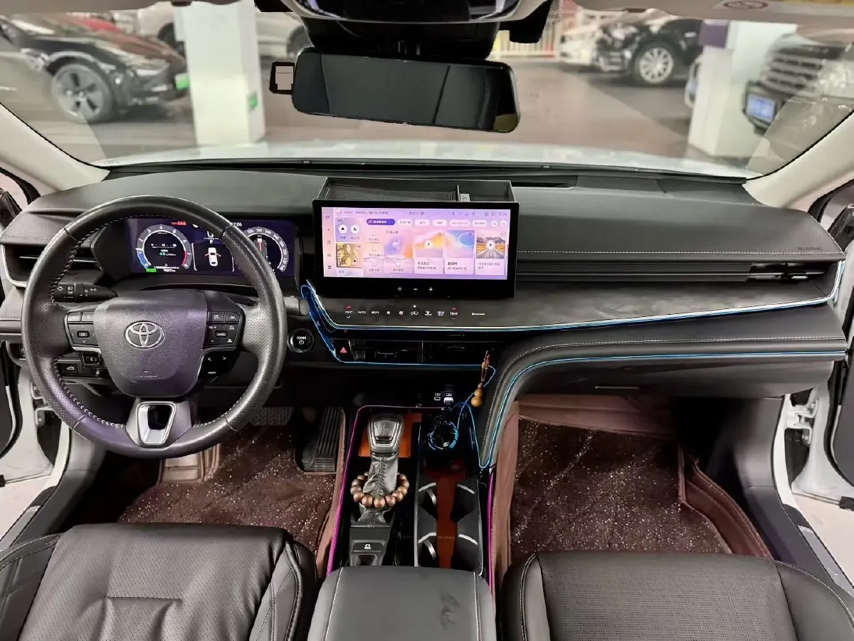 2024 Toyota Camry 2.0L 152HP L4 E-CVT Hybrid,autocango,china used car exporter,china ev exporter,chinese used car exporter,chinese used ev exporter