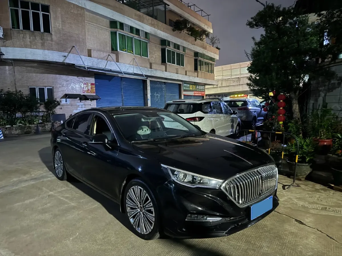 2022 HongQi H5 1.8T 197HP L4 6AT,autocango,china used car exporter,china ev exporter,chinese used car exporter,chinese used ev exporter