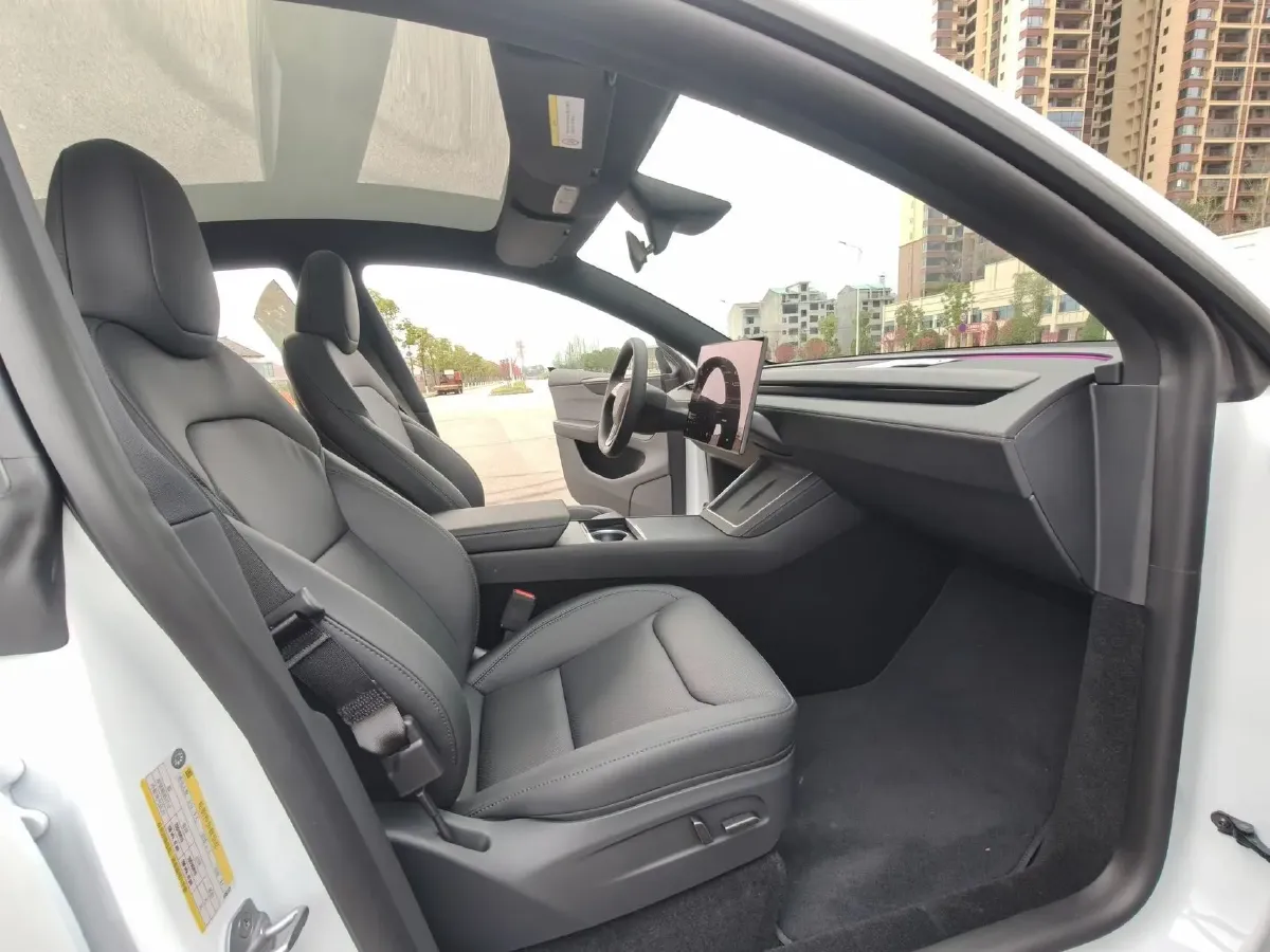 2026 Tesla Model Y BEV,autocango,china used car exporter,china ev exporter,chinese used car exporter,chinese used ev exporter