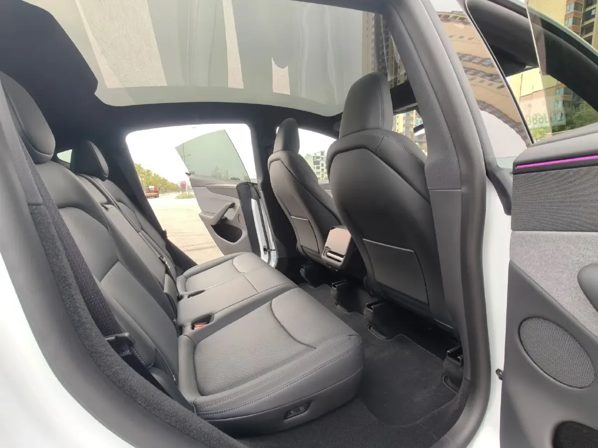 2026 Tesla Model Y BEV,autocango,china used car exporter,china ev exporter,chinese used car exporter,chinese used ev exporter