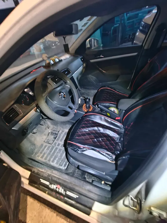 2017 Buick Excelle 1.5L 114HP L4 5MT,autocango,china used car exporter,china ev exporter,chinese used car exporter,chinese used ev exporter