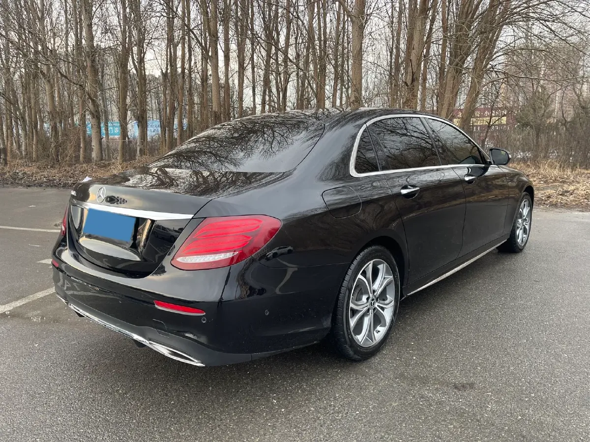 2020 Mercedes-Benz E Class 2.0T 258HP L4 9AT,autocango,china used car exporter,china ev exporter,chinese used car exporter,chinese used ev exporter