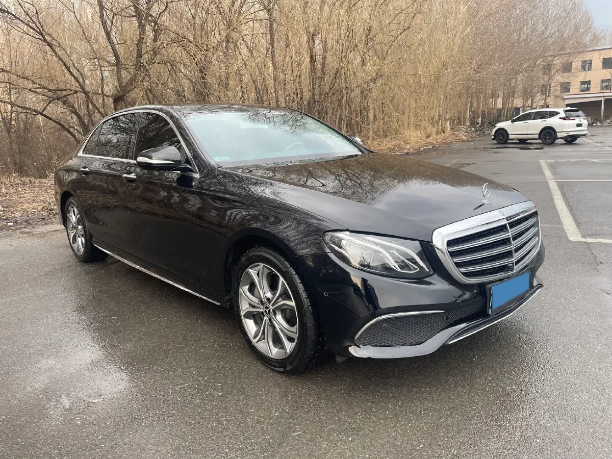 2020 Mercedes-Benz E Class 2.0T 258HP L4 9AT,autocango,china used car exporter,china ev exporter,chinese used car exporter,chinese used ev exporter