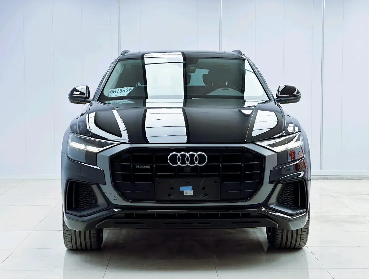 2019 Audi Q8 3.0T 340HP V6 8AT,autocango,china used car exporter,china ev exporter,chinese used car exporter,chinese used ev exporter