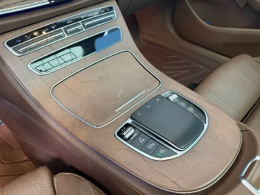 2022 Mercedes-Benz E Class 2.0T 258HP L4 9AT,autocango,china used car exporter,china ev exporter,chinese used car exporter,chinese used ev exporter