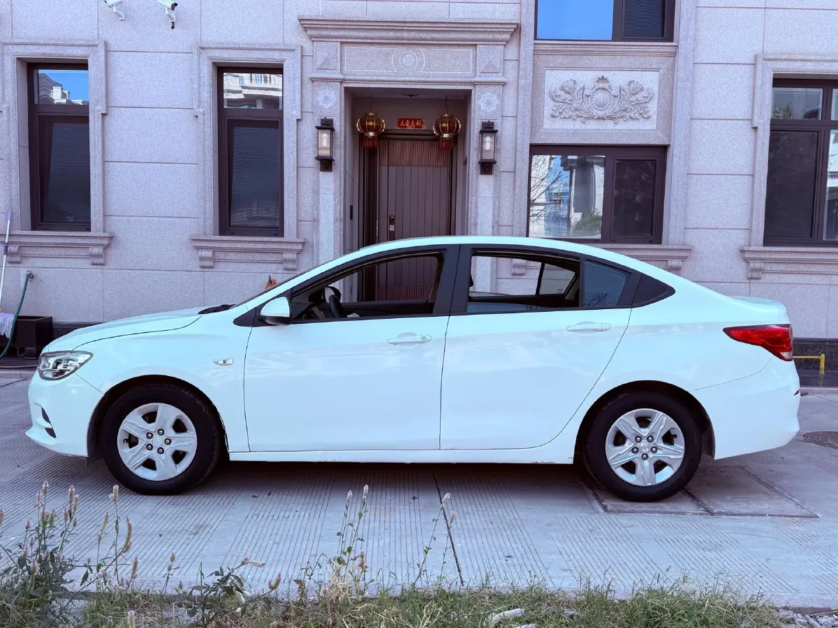 2016 Chevrolet Cavalier 1.5L 113HP L4 6AT,autocango,china used car exporter,china ev exporter,chinese used car exporter,chinese used ev exporter