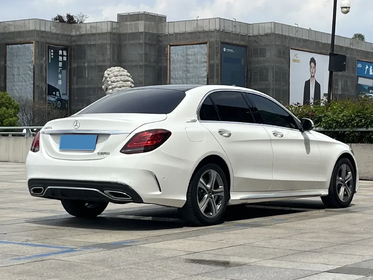 2020 Mercedes-Benz C Class 1.5T 184HP L4 9AT,autocango,china used car exporter,china ev exporter,chinese used car exporter,chinese used ev exporter