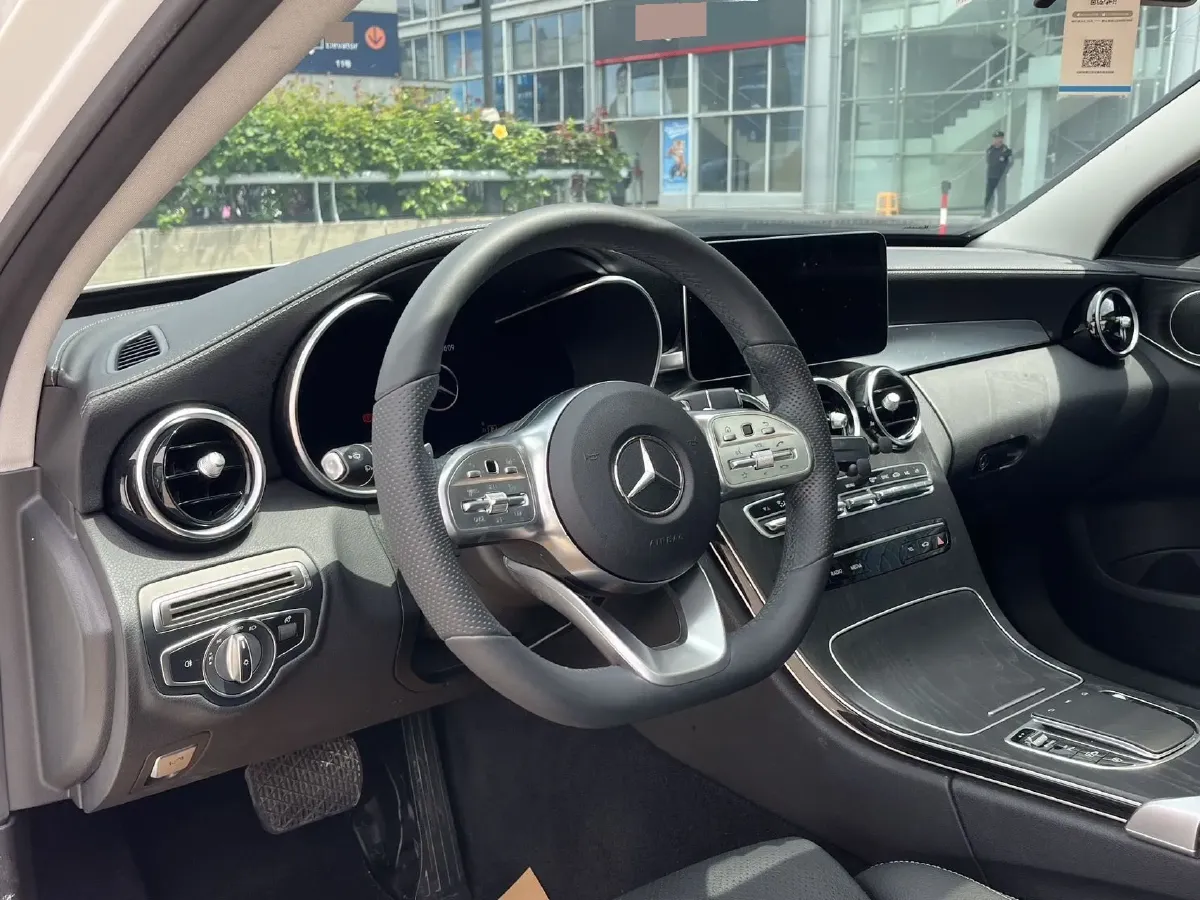 2020 Mercedes-Benz C Class 1.5T 184HP L4 9AT,autocango,china used car exporter,china ev exporter,chinese used car exporter,chinese used ev exporter