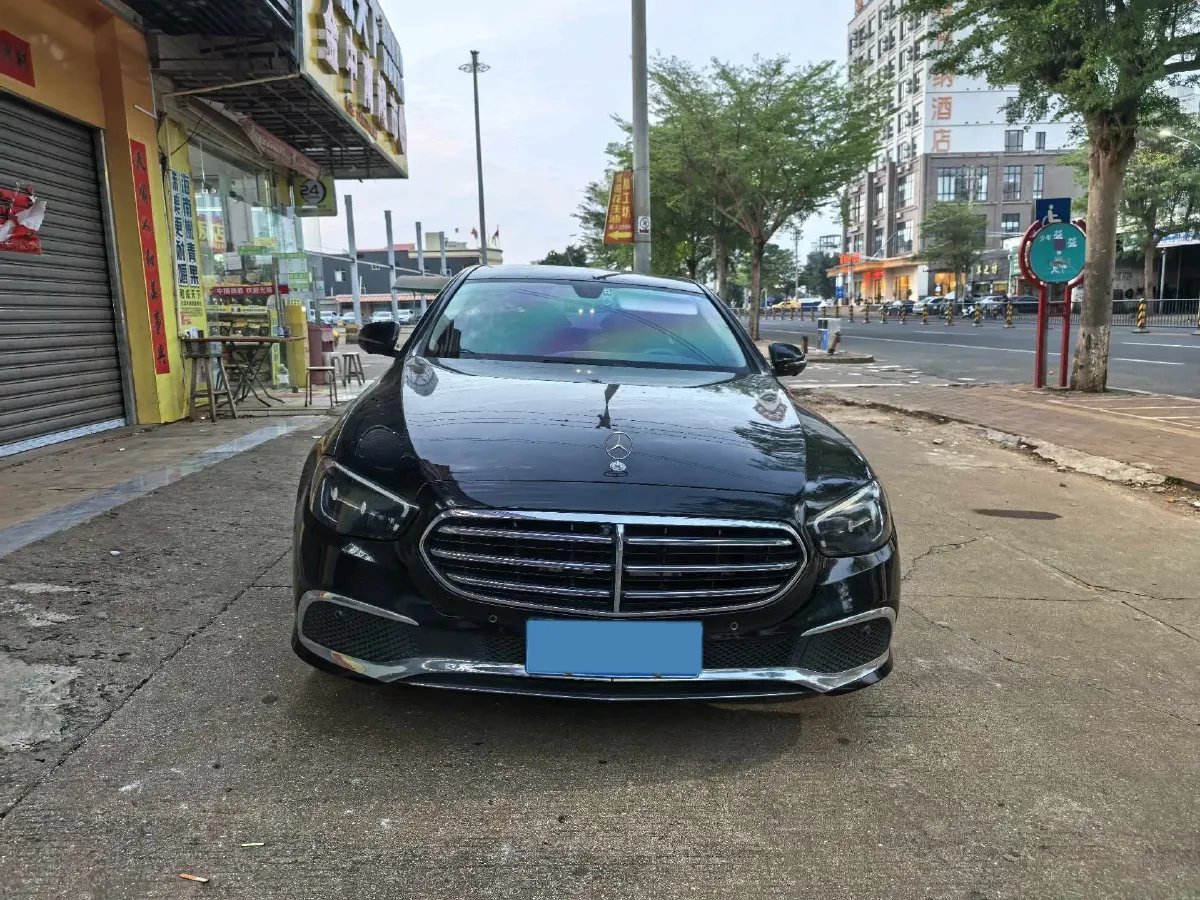 2021 Mercedes-Benz E Class 2.0T 258HP L4 9AT,autocango,china used car exporter,china ev exporter,chinese used car exporter,chinese used ev exporter