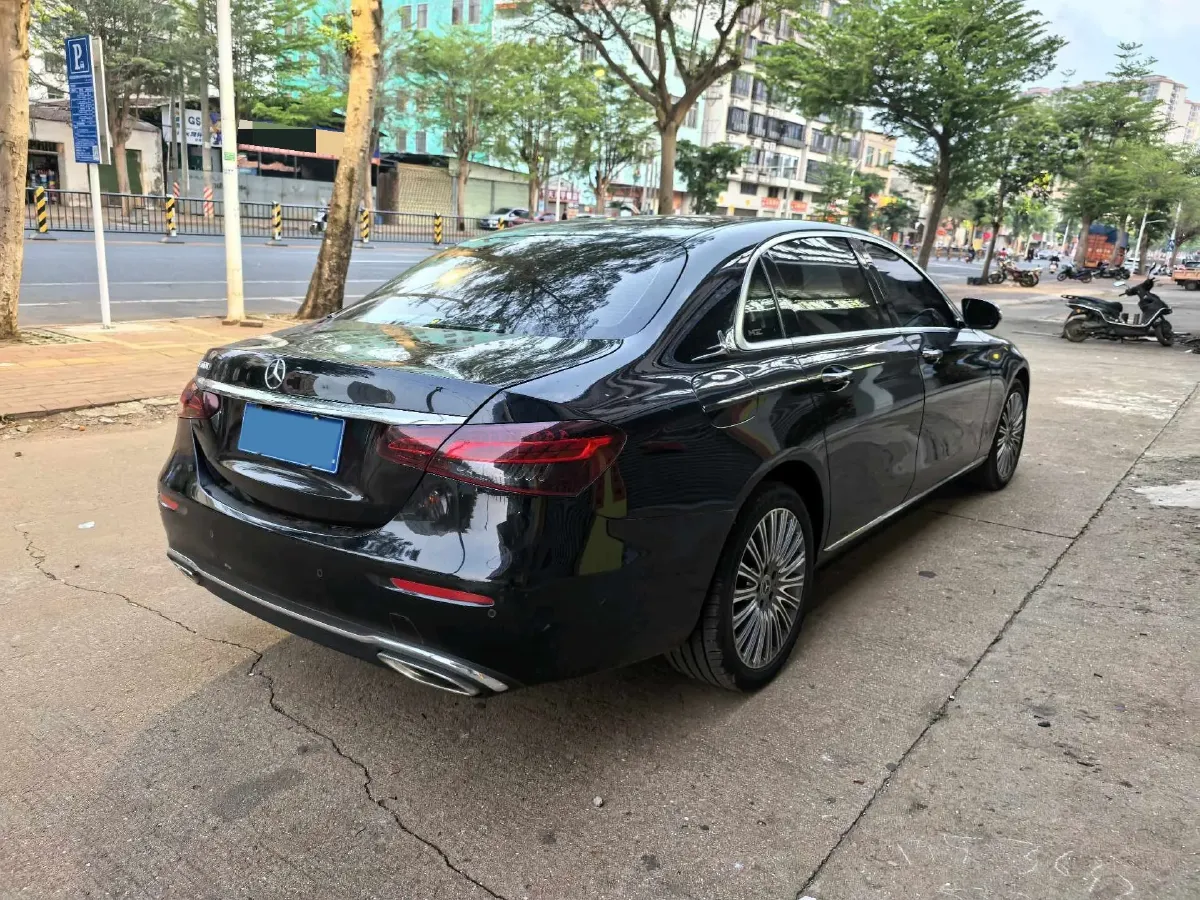 2021 Mercedes-Benz E Class 2.0T 258HP L4 9AT,autocango,china used car exporter,china ev exporter,chinese used car exporter,chinese used ev exporter