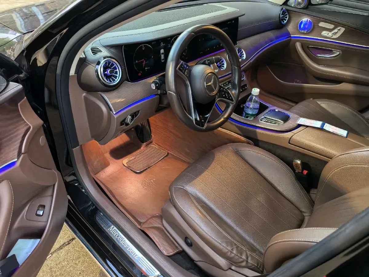 2021 Mercedes-Benz E Class 2.0T 258HP L4 9AT,autocango,china used car exporter,china ev exporter,chinese used car exporter,chinese used ev exporter