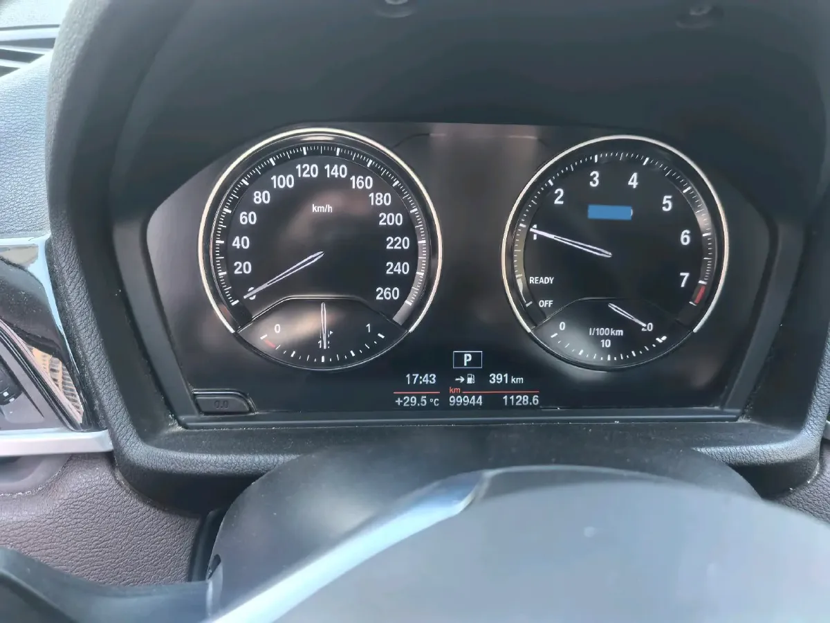 2020 BMW X1 1.5T 140HP L3 7DCT,autocango,china used car exporter,china ev exporter,chinese used car exporter,chinese used ev exporter