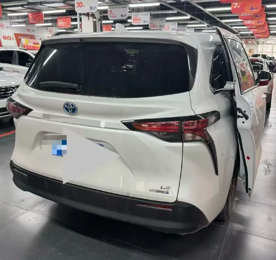 2023 Toyota Sienna 2.5L 189HP L4 E-CVT Hybrid,autocango,china used car exporter,china ev exporter,chinese used car exporter,chinese used ev exporter