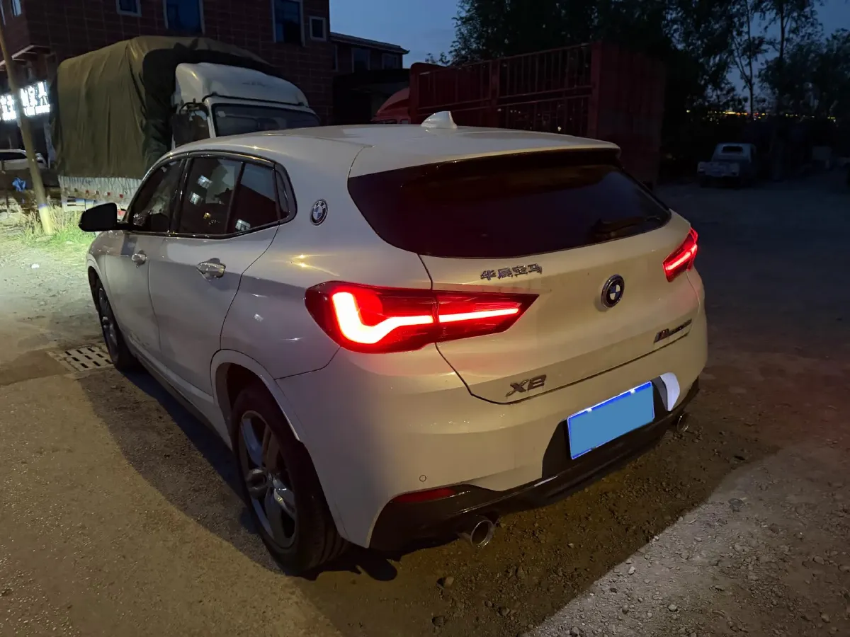 2022 BMW X2 2.0T 192HP L4 7DCT,autocango,china used car exporter,china ev exporter,chinese used car exporter,chinese used ev exporter
