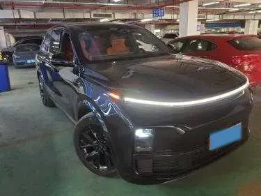 2023 Li L8 Range Extended 154HP REEV 40.9KWH,autocango,china used car exporter,china ev exporter,chinese used car exporter,chinese used ev exporter