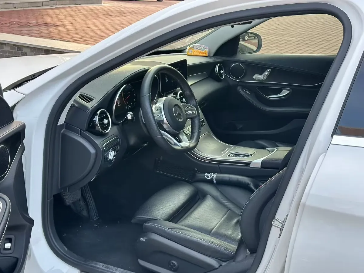 2020 Mercedes-Benz C Class 1.5T 156HP L4 9AT,autocango,china used car exporter,china ev exporter,chinese used car exporter,chinese used ev exporter
