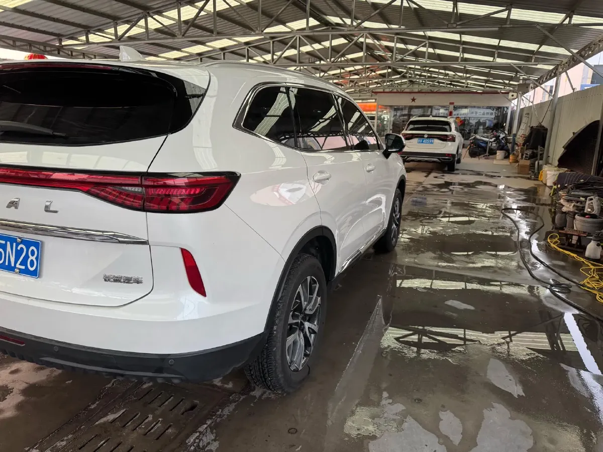 2024 Haval H6 1.5T 184HP L4 7DCT,autocango,china used car exporter,china ev exporter,chinese used car exporter,chinese used ev exporter