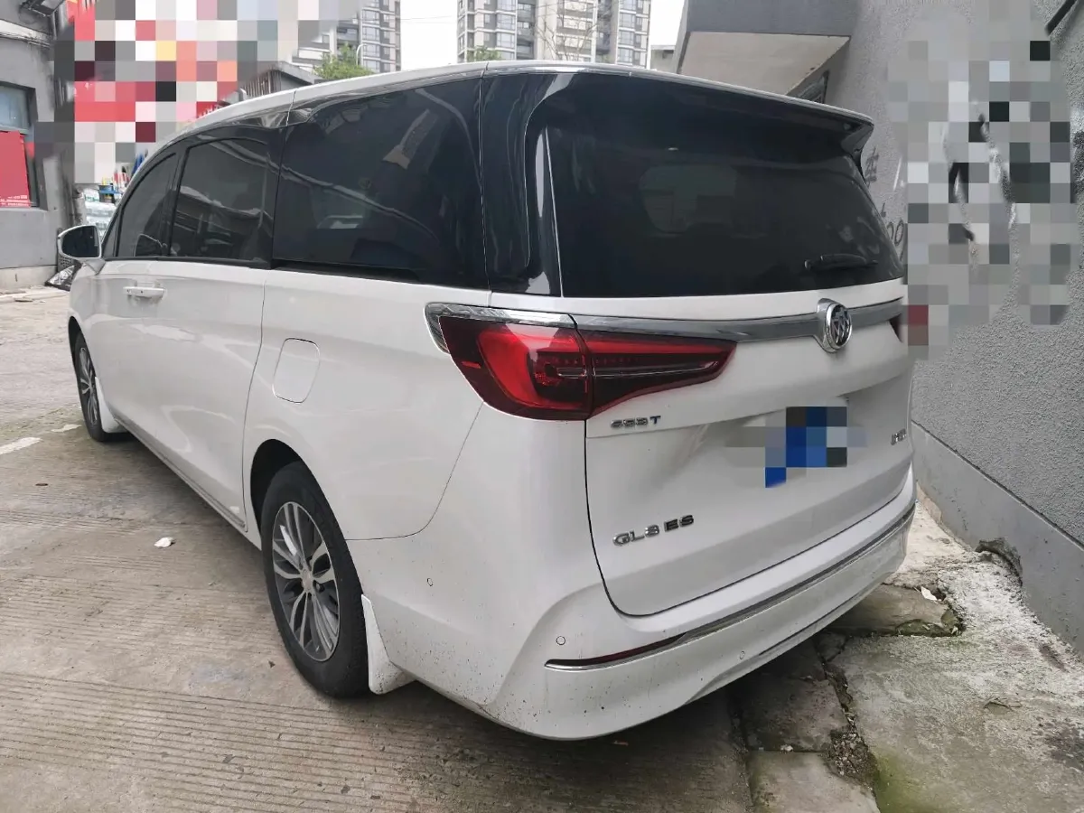 2023 Buick GL8 2.0T 237HP L4 9AT,autocango,china used car exporter,china ev exporter,chinese used car exporter,chinese used ev exporter