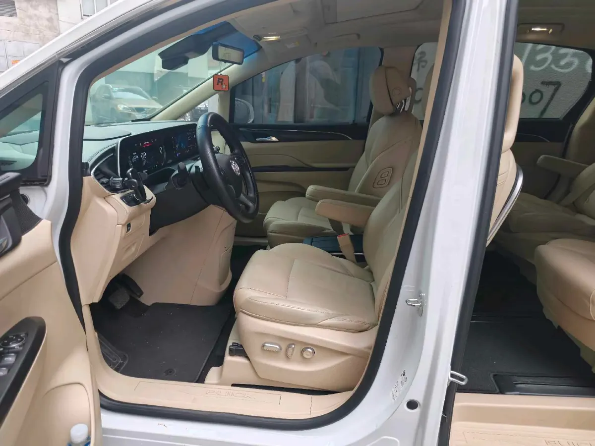 2023 Buick GL8 2.0T 237HP L4 9AT,autocango,china used car exporter,china ev exporter,chinese used car exporter,chinese used ev exporter