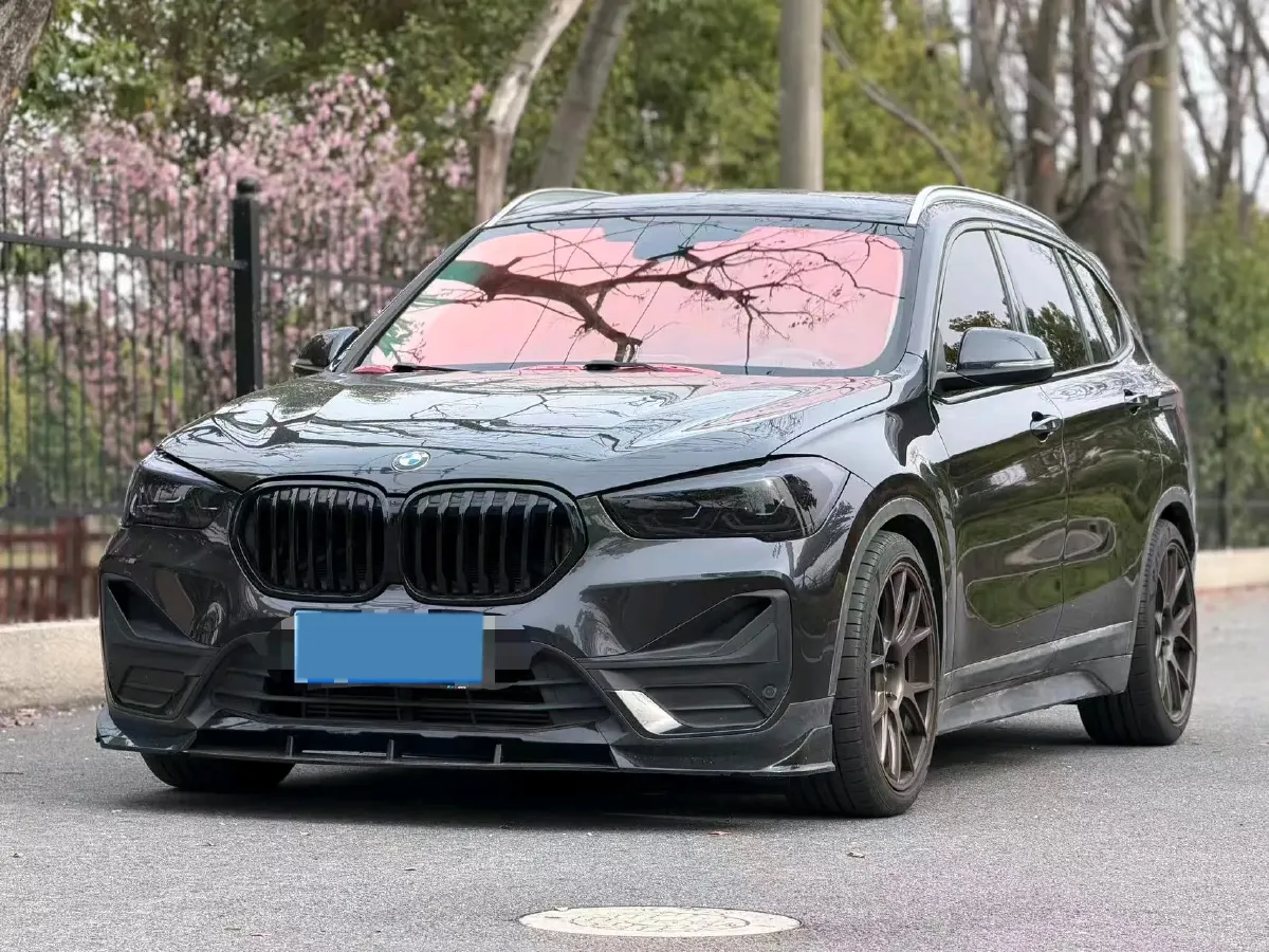 2022 BMW X1 2.0T 192HP L4 7DCT,autocango,china used car exporter,china ev exporter,chinese used car exporter,chinese used ev exporter