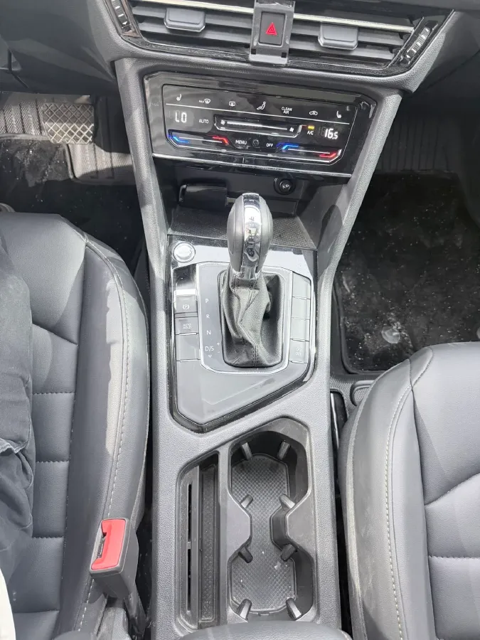 2022 Volkswagen Tharu 1.4T 150HP L4 7DCT,autocango,china used car exporter,china ev exporter,chinese used car exporter,chinese used ev exporter