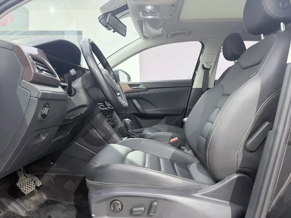 2022 Volkswagen Tharu 1.4T 150HP L4 7DCT,autocango,china used car exporter,china ev exporter,chinese used car exporter,chinese used ev exporter