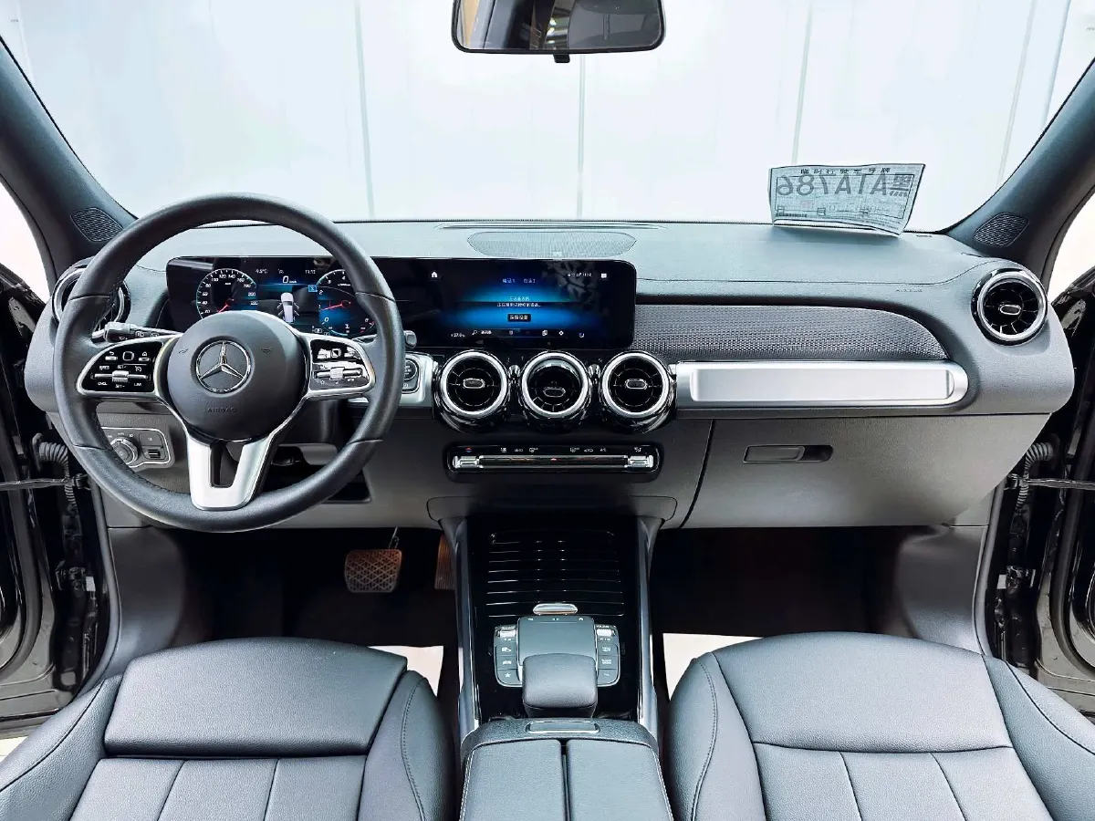 2022 Mercedes-Benz GLB Class 1.3T 163HP L4 7DCT,autocango,china used car exporter,china ev exporter,chinese used car exporter,chinese used ev exporter