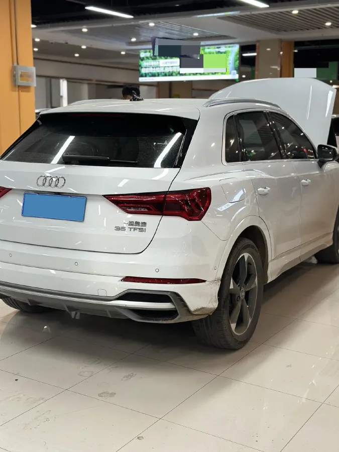 2022 Audi Q3 1.4T 150HP L4 7DCT,autocango,china used car exporter,china ev exporter,chinese used car exporter,chinese used ev exporter