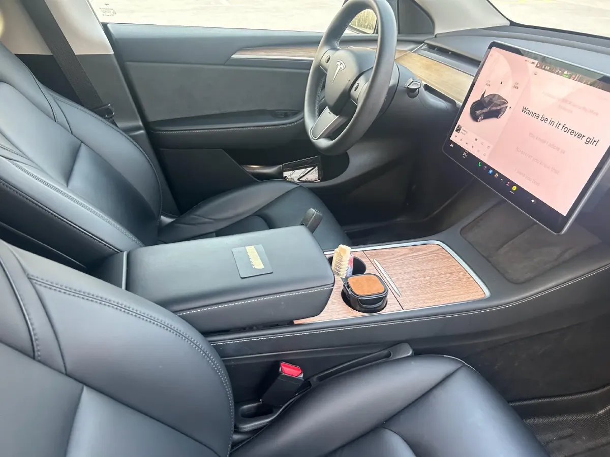 2021 Tesla Model Y BEV 60KWH,autocango,china used car exporter,china ev exporter,chinese used car exporter,chinese used ev exporter