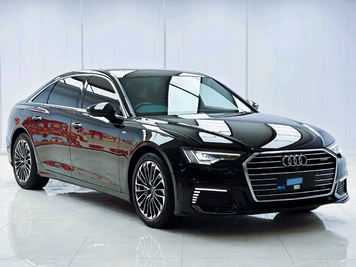 2020 Audi A6L 2.0T 252HP L4 7DCT PHEV 14.1KWH,autocango,china used car exporter,china ev exporter,chinese used car exporter,chinese used ev exporter
