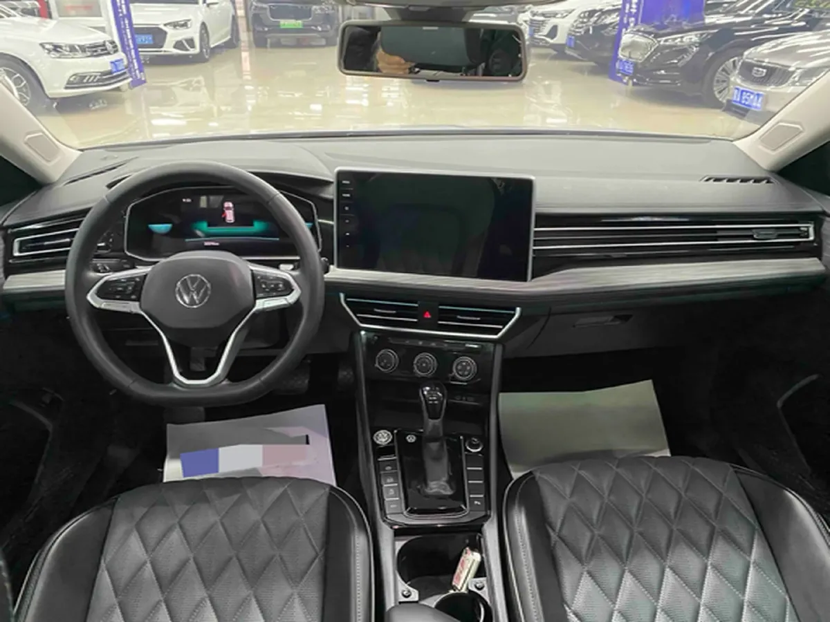 2023 Volkswagen Sagitar 1.5T 160HP L4 7DCT,autocango,china used car exporter,china ev exporter,chinese used car exporter,chinese used ev exporter