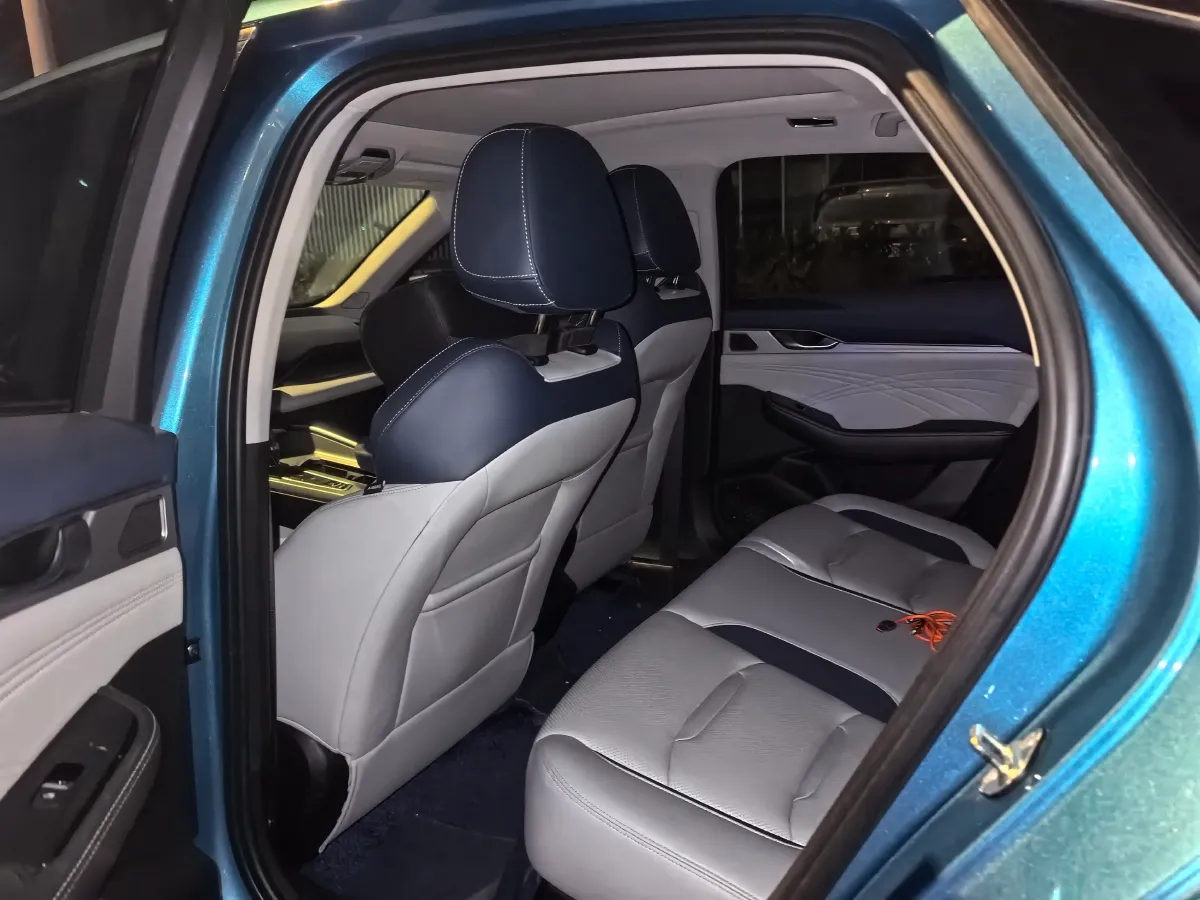 2021 Geely Preface 2.0T 190HP L4 7DCT,autocango,china used car exporter,china ev exporter,chinese used car exporter,chinese used ev exporter