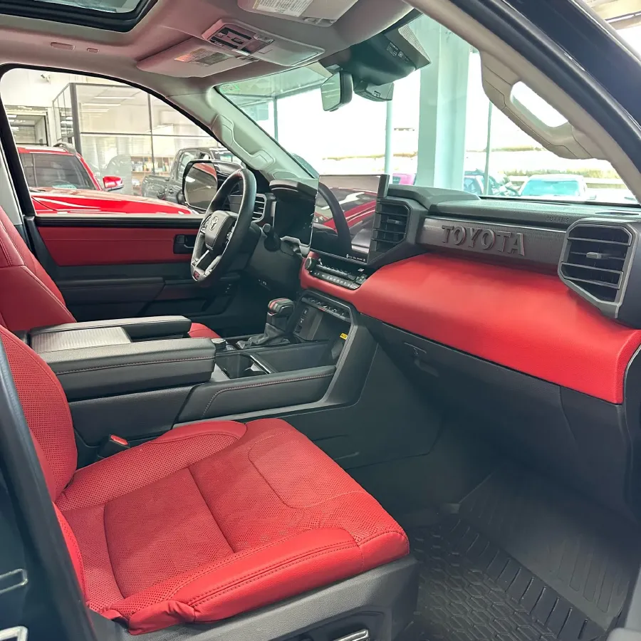 2022 Tank 300 2.0T 227HP L4 8AT,autocango,china used car exporter,china ev exporter,chinese used car exporter,chinese used ev exporter