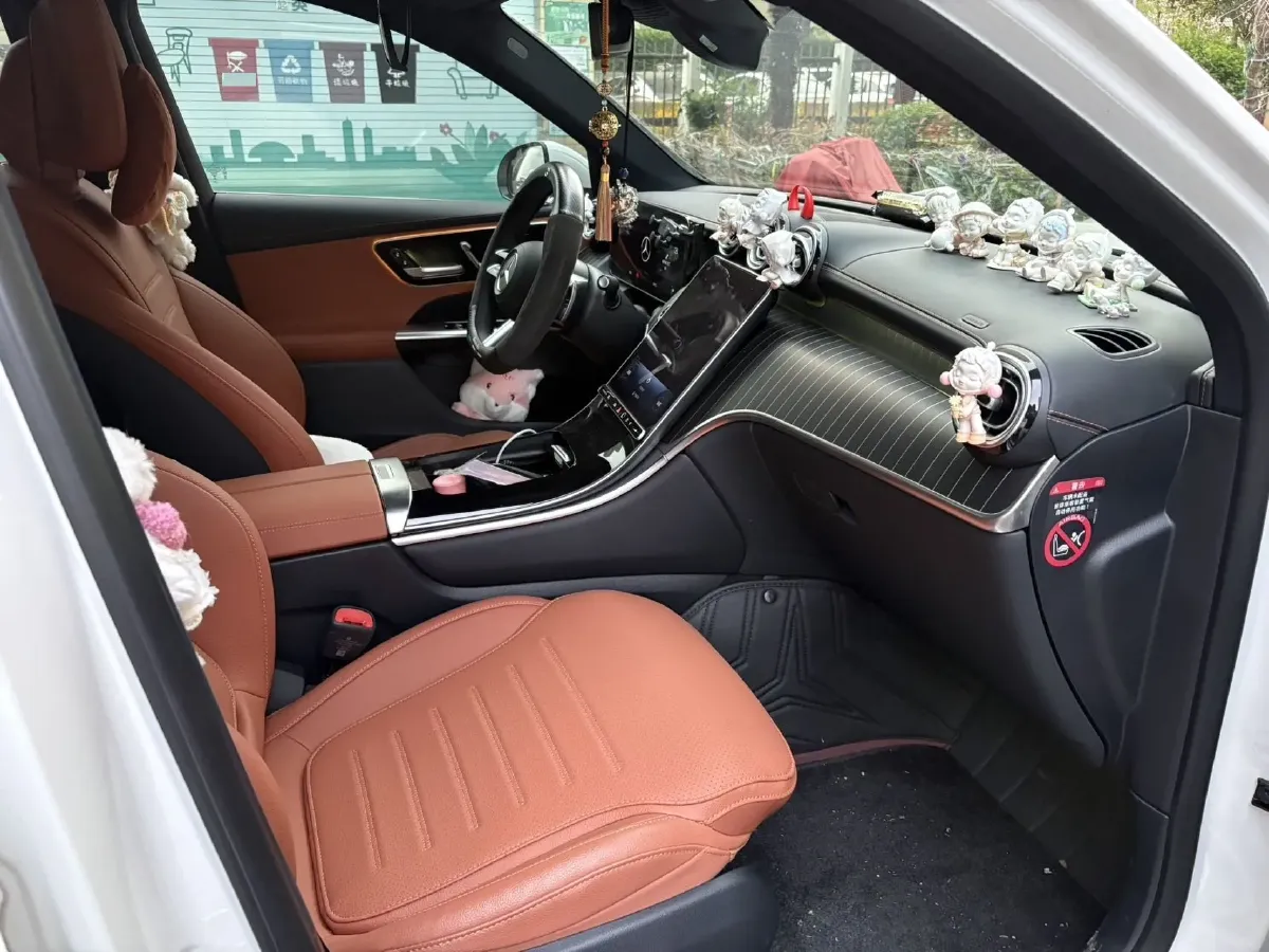 2023 Mercedes-Benz GLC Class 2.0T 258HP L4 9AT,autocango,china used car exporter,china ev exporter,chinese used car exporter,chinese used ev exporter