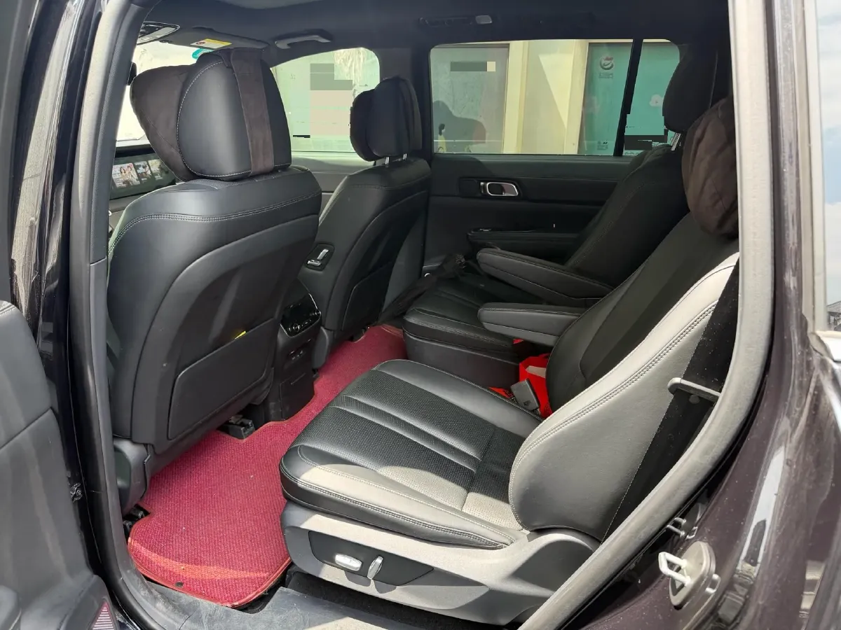 2020 Li ONE Range Extended 131HP REEV 40.5KWH,autocango,china used car exporter,china ev exporter,chinese used car exporter,chinese used ev exporter