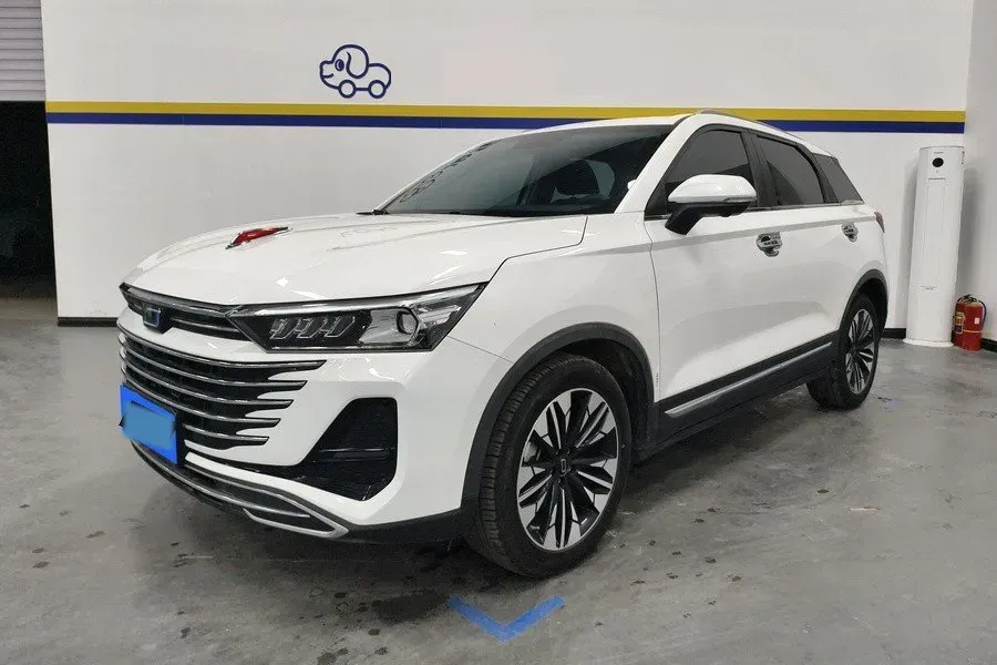 2023 Bestune T77 1.5T 169HP L4 7DCT,autocango,china used car exporter,china ev exporter,chinese used car exporter,chinese used ev exporter