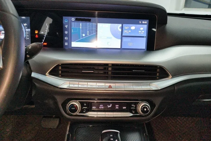 2023 Bestune T77 1.5T 169HP L4 7DCT,autocango,china used car exporter,china ev exporter,chinese used car exporter,chinese used ev exporter