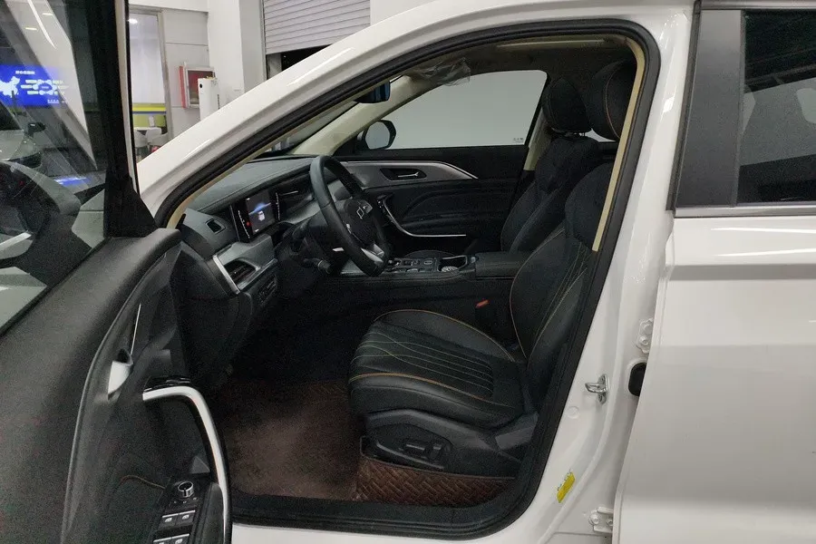 2023 Bestune T77 1.5T 169HP L4 7DCT,autocango,china used car exporter,china ev exporter,chinese used car exporter,chinese used ev exporter