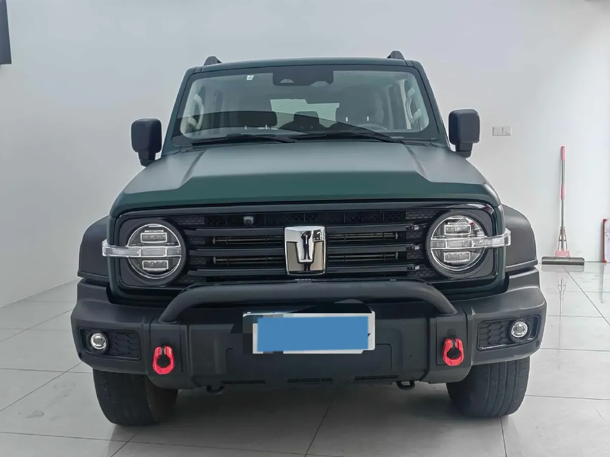2024 Tank 300 2.0T 227HP L4 8AT,autocango,china used car exporter,china ev exporter,chinese used car exporter,chinese used ev exporter