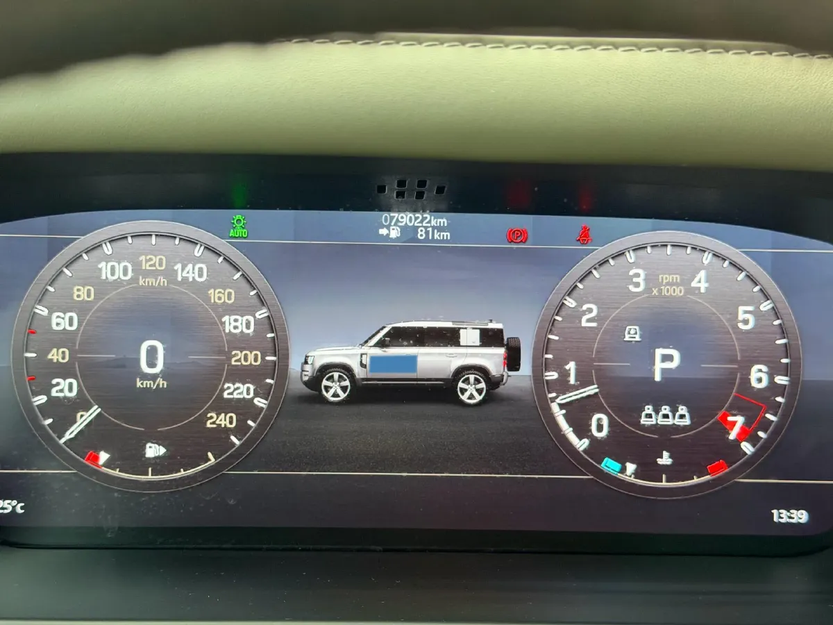 2020 Land Rover Defender 3.0T 400HP L6 8AT,autocango,china used car exporter,china ev exporter,chinese used car exporter,chinese used ev exporter