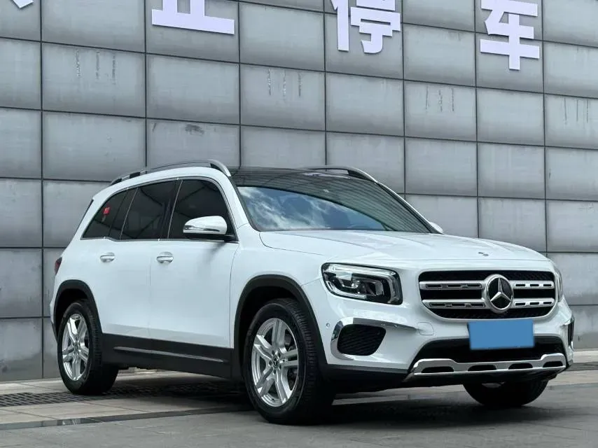 2020 Mercedes-Benz GLB Class 1.3T 163HP L4 7DCT,autocango,china used car exporter,china ev exporter,chinese used car exporter,chinese used ev exporter