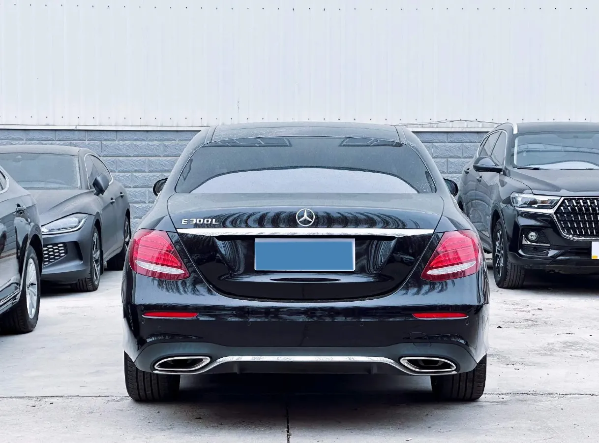 2020 Mercedes-Benz E Class 2.0T 258HP L4 9AT,autocango,china used car exporter,china ev exporter,chinese used car exporter,chinese used ev exporter