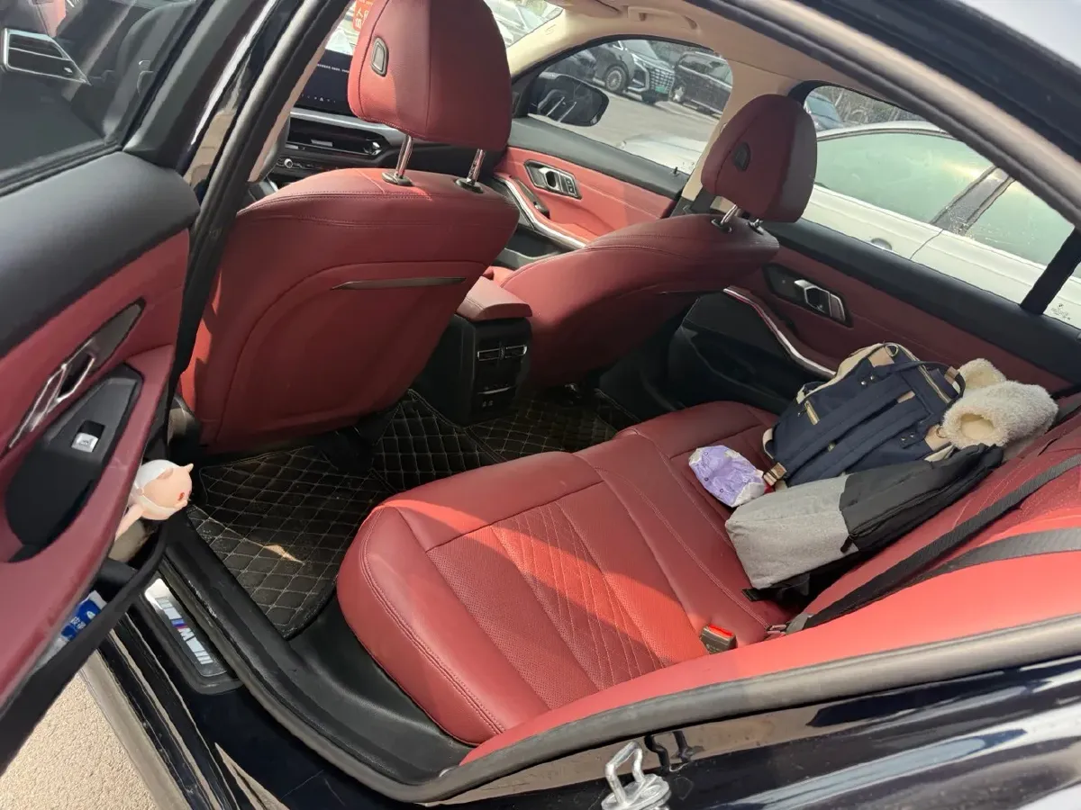 2025 BMW 3 Series 2.0T 245HP L4 8AT,autocango,china used car exporter,china ev exporter,chinese used car exporter,chinese used ev exporter