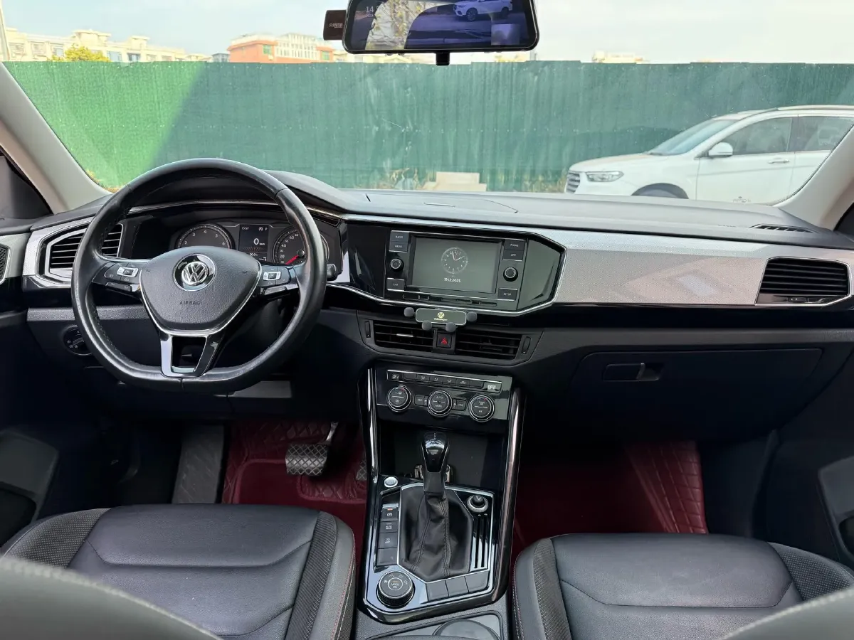 2019 Volkswagen Tayron 2.0T 186HP L4 7DCT,autocango,china used car exporter,china ev exporter,chinese used car exporter,chinese used ev exporter