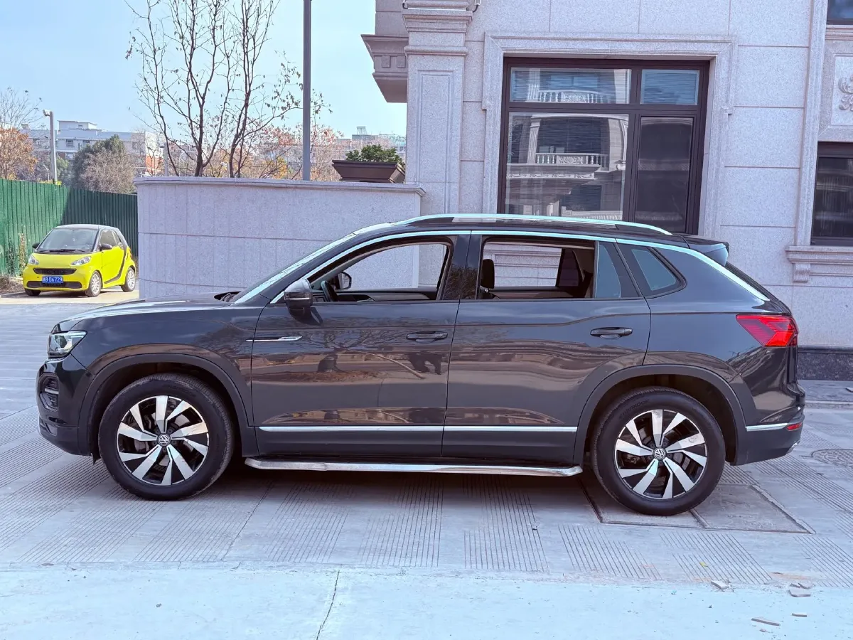 2019 Volkswagen Tayron 2.0T 186HP L4 7DCT,autocango,china used car exporter,china ev exporter,chinese used car exporter,chinese used ev exporter