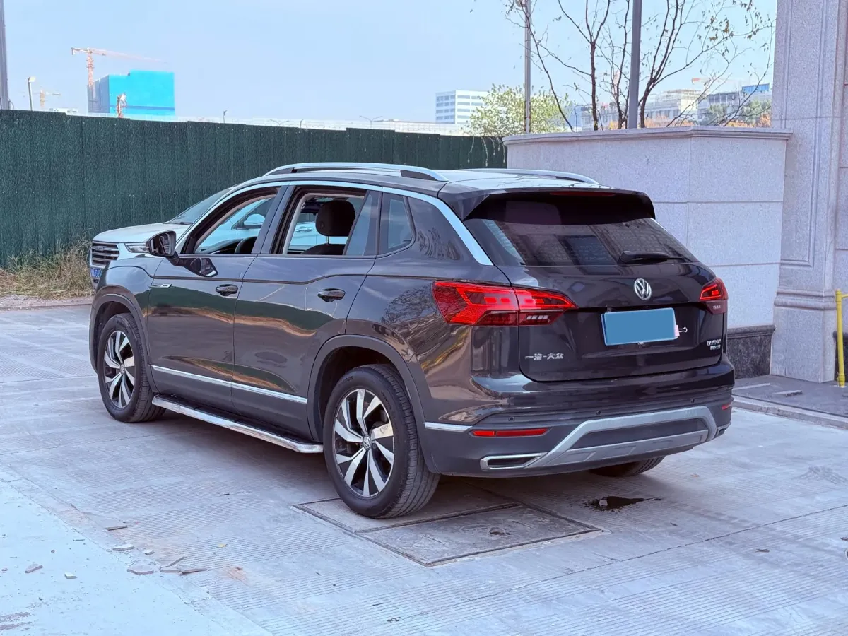 2019 Volkswagen Tayron 2.0T 186HP L4 7DCT,autocango,china used car exporter,china ev exporter,chinese used car exporter,chinese used ev exporter