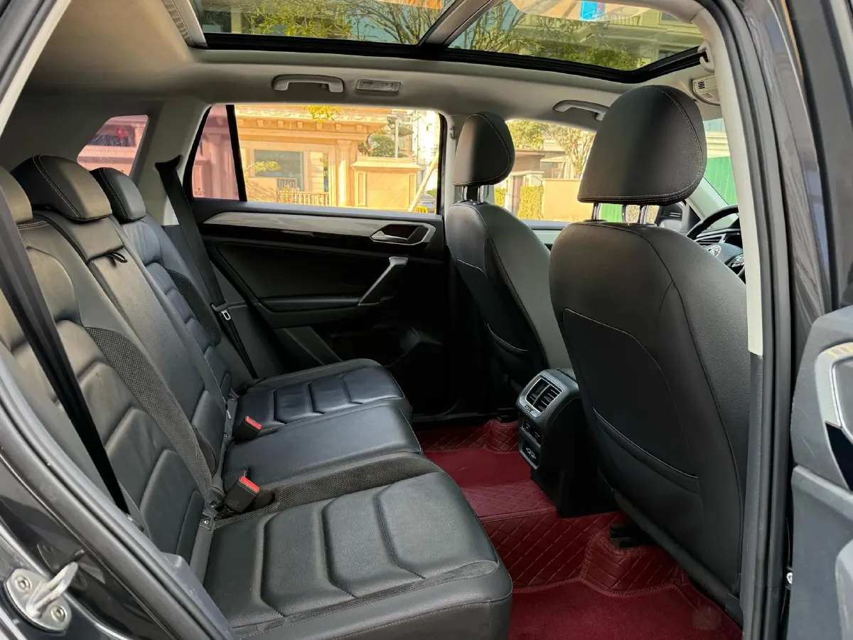 2019 Volkswagen Tayron 2.0T 186HP L4 7DCT,autocango,china used car exporter,china ev exporter,chinese used car exporter,chinese used ev exporter