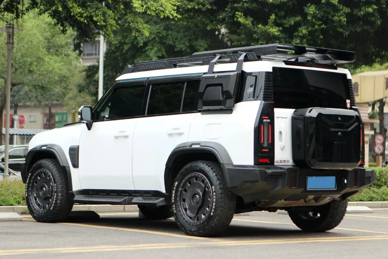 2025 Jetour Traveller 2.0T 254HP L4 7DCT,autocango,china used car exporter,china ev exporter,chinese used car exporter,chinese used ev exporter